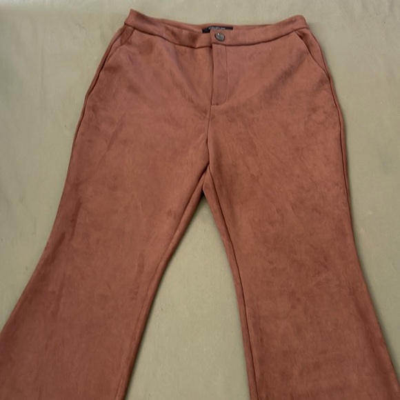 MARC New York by Andrew MARC. Flared legs Brown color size 14” Womens Pants - Picture 3 of 15